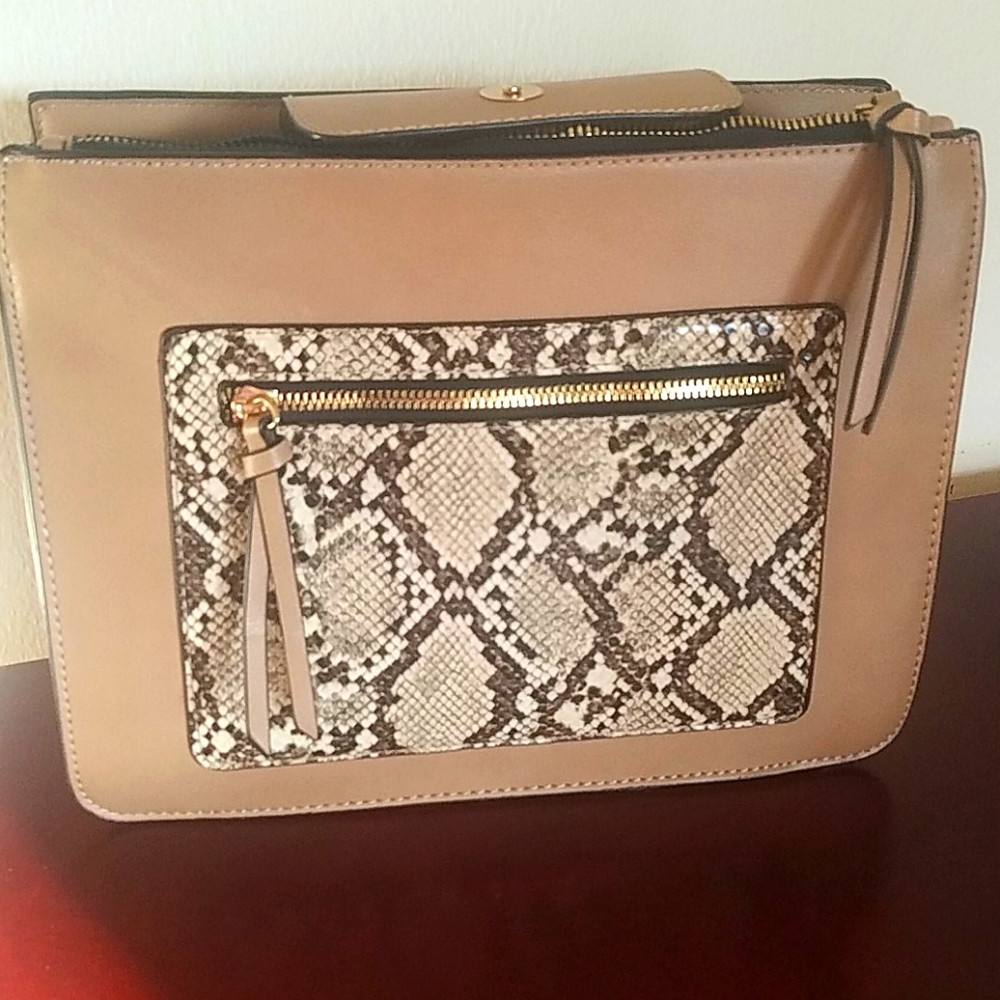 Handbag